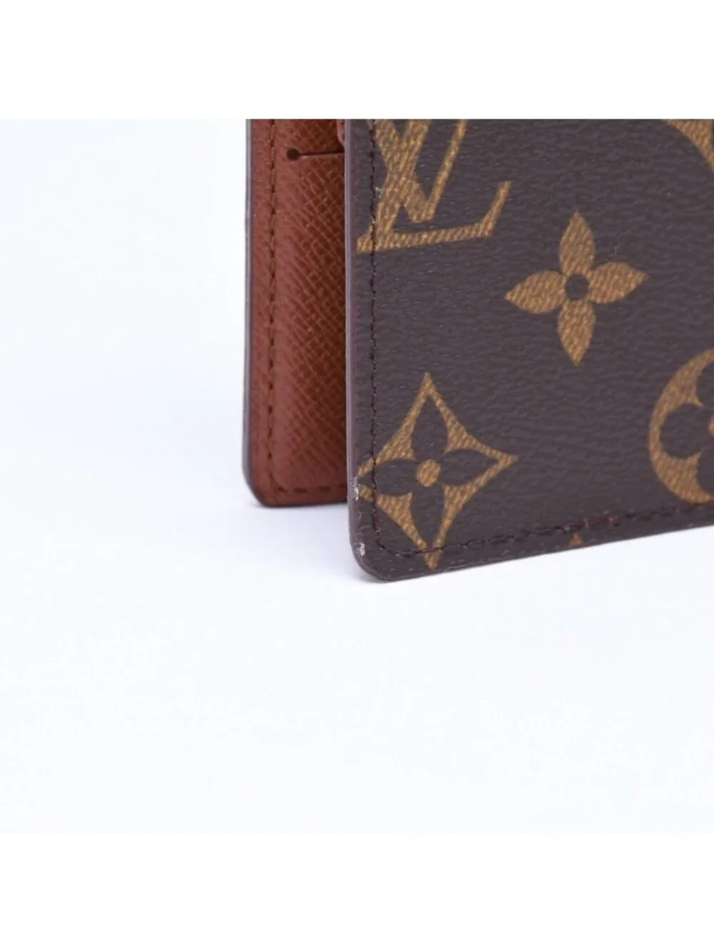 Louis Vuitton Portefeuille Marco Bifold Wallet Brown